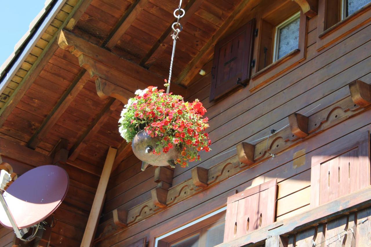 Chalet Le Slalom Arveyes المظهر الخارجي الصورة
